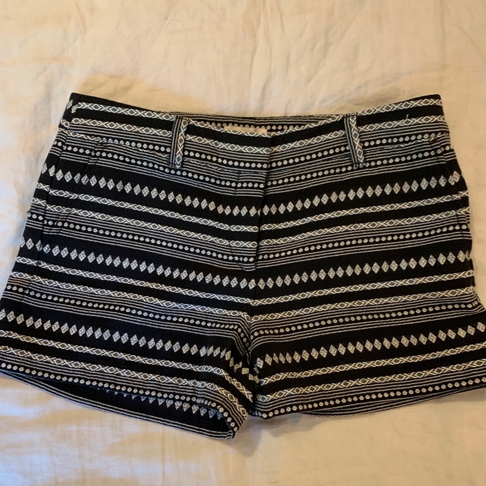 Loft women’s size 6 shorts